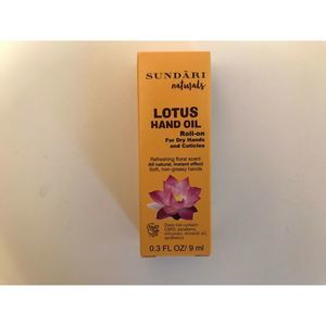 Sundari Naturals Lotus Hand Oil Roll On Dry Hands